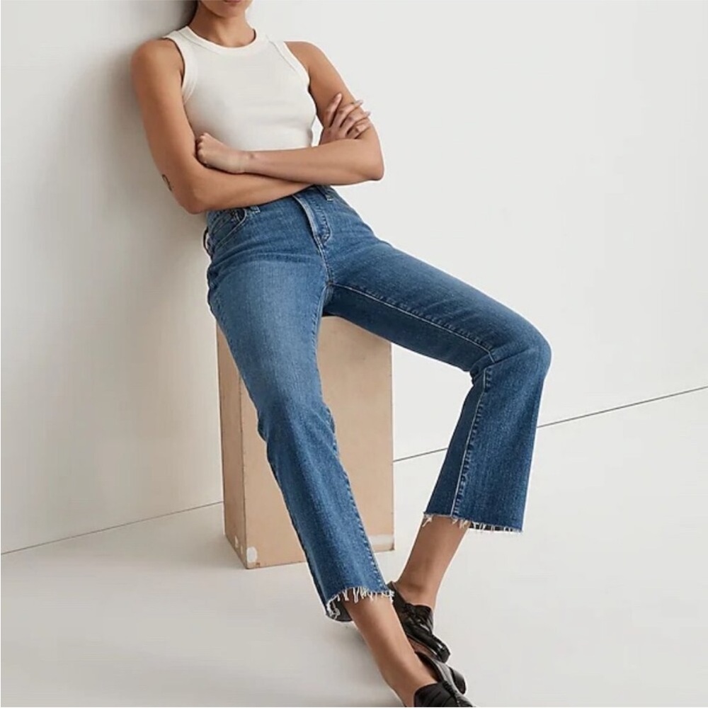 Madewell Tall Kick-Out Crop Jeans in Cherryville Wash with Raw Hem